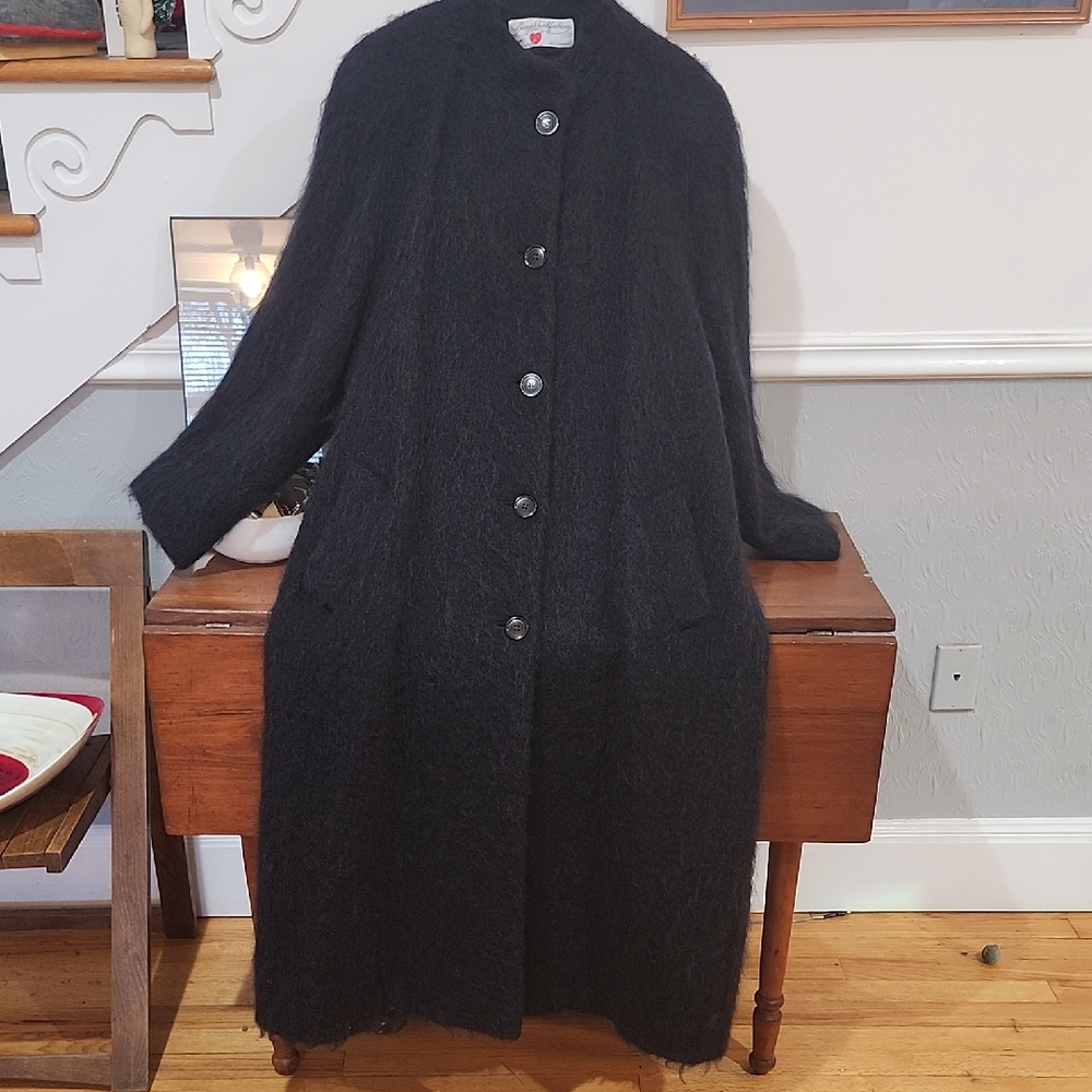 VINTAGE Black Mohair Maxie, I Am Required To Give a Sz SEE Measurments